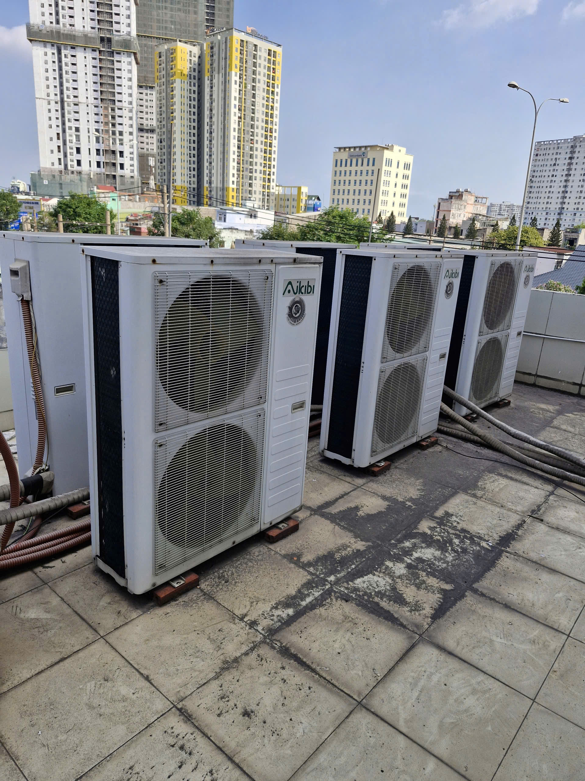 Máy Lạnh Cũ Bao Nhiêu Năm Thì Nên Bán – Tránh Hao Điện Vô Ích Và Tối Ưu Tài Chính